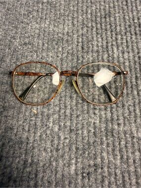 Charmant Vintage 4145 Tortoiseshell Round Frame Glasses